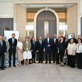 Vučić sa ambasadorima država EU o politici proširenja i evropskom putu Srbije