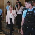 Le Pen osuđena za proneveru, nosiće nanogicu i moći će da se kandiduje za predsednicu Francuske