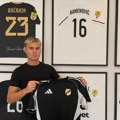 Moćno pojačanje došlo na Banovo brdo! Čukarički doveo Estonca iz PAOK-a!