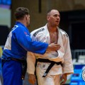 SVETSKO SREBRO STIŽE U NIŠ: Bojan Ivezić osvojio vicešampionsku titulu u Sarajevu