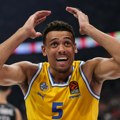 Nezapamćeni skandal u košarci: Makabi bez borbe prošao u finale, nestvarne scene sa navijačima