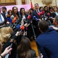 Ponavljanje beogradskih izbora: Opozicija se opet uplela u priču o kolonama