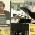 "Alonov žuti klavir" u Kragujevcu: Poziva svet da pomogne u oslobađanju talaca u Gazi