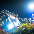 Još JEDNA NESREĆA U NEMAČKOJ! Vozaču autobusa pozlilo, pa sleteo sa puta - povređena najmanje 21 osoba