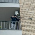 (Video) Zapekla jaja se čiste tri dana: Dok Marko Miljković besni na saslušanju, njegov komšija i dalje pere zidove