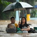 Snažna oluja i poplave pogodili sever Filipina, devetoro poginulih