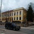 Izgoreo autobus koji je vozio učenike iz Prokuplja ka Sokobanji – đaci izašli na vreme