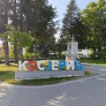 Šestoro Kosjeraca pušteno iz kućnog pritvora da se brane sa slobode