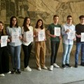 Zablistali paraćinski gimnazijalci: 14 učenika osvojilo deset nagrada iz fizike