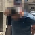 Uhapšen nasilnik koji je gađao policiju kamenicama i pirotehnikom nakon protesta