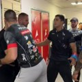 Skandal tokom spektakla u Beogradu! Janičić i Negucić napravili incident u hodniku Arene (video)