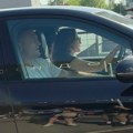 (Video) Supruga Ana došla po njega: Uhvatili smo Nemanju Vidića na aerodromu: Evo kako sad izgleda njegova žena, čekala ga u…