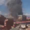 Megaeksplozija raznela vojni objekat! Na desetine mrtvih i ranjenih, objavljen snimak kada je sve odletelo u paramparčad…