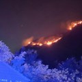 Požar kod Ostroga: Plamen izbio na nepristupačnom terenu, ali situacija je pod kontrolom FOTO