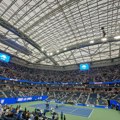 Đoković u polufinalu US Opena igra pod uslovima u kojima nije igrao do sada na turniru