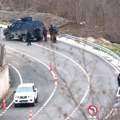 Albanci ne dozvoljavaju da se uđe na Kosovo i Metohiju: Blokada na Jarinju i Brnjaku