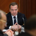 Medvedev ponovo preti: "Ruske snage bi mogle da stignu do Kijeva"