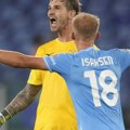 Napoli ni kod kuće ne može s Laciom: Isaksen za pobedu, Atalanta ostala usamljena na prvom mestu