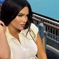 Ovaj oženjeni pevač šalje poruke Staniji: "Asmin je već počeo da sumnja, ona mu je sve objasnila"