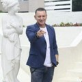 "Moja žena zna za sve ljubavnice" Pevač bez dlake na jeziku o aferama: Nijedna nije znala da je oženjen, a supruzi priznao…