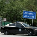 Horor izveštaj iz "Aligator Alkatraza" Pogledajte kako su krajnje nehumano postupali sa migrantima na Floridi! Objavljene…