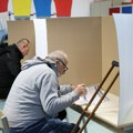 Ozbiljni problemi na početku izbora u Srpskoj: Zapelo s novim tehnologijama, moraće ručno da glasaju! U Bijeljini nisu…