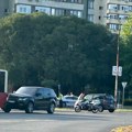 Судар у кружном току на Новом Београду: Џип се закуцао у градски аутобус