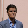 Brnabić o dijalogu makar i preko društvenih mreža: "Na kraju će samo Vučić ostati da čuje studente"