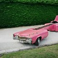 Prodaje se najčudniji Cadillac na svetu, pripadao je kralju rokenrola FOTO