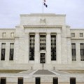 FED zadržao kamatnu stopu nepromenjenom: Globalne tarife rizik za ponovo povećanje inflacije