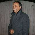 Pevač napisao velike hitove kolegama i nije naplaćivao: Sada mu unuk pomaže u novom biznisu