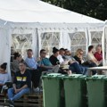 „Pesma odlična kad se ugasi“: Komentari na pesmu „Bolje biti Ćaci“ će vas nasmejati do suza