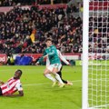 Prvenac Srbina za Liverpul: Miloš Kerkez vratio nadu Redsa u Brentfordu!