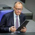 Politiko: Putin slabi Merca i jača nemačku krajnju desnicu naklonjenu Rusiji