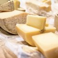 Zbog suše u Francuskoj ublažena stroga pravila za proizvodnju čuvenih sireva