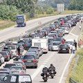 Stigao je prvi presek sa graničnih prelaza i na jednom se već u cik zore čeka satima