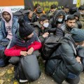U "reno" spakovao 5 migranta: Policija u Surdulici uhapsila Bujanovčanina zbog krijumčarenja ljudi, a počinio je još 2 dela