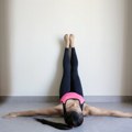 Wall pilates je osvojio mreže, ali – da li je uopšte efikasan?