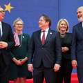 Vučić: Plan rasta omogućava bolju saradnju unutar regiona i regiona sa EU