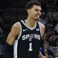 Košarkaš San Antonija Viktor Vembanjama izabran za rukija godine u NBA ligi