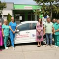 Novo vozilo posle 25 godina – Fondacija Mozzart donirala automobil seoskoj ambulanti u Kucuri