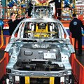 POZNATA AUTO-INDUSTRIJA NA RUBU PROPASTI: Svi se uspaničili zbog kolapsa, neophodne hitne mere!