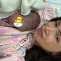 Prva slika sina Uroša Živkovića iz porodilišta: Pevačeva supruga blista, malog Lazara ne ispušta iz naručja