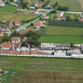 Od velike porodične radionice ostalo zgarište: Prizor posle ogromnog požara u Loznici (foto)