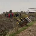 Prevrnuo se autobus, tri osobe poginule, povređeno 80 putnika