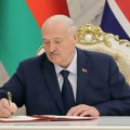 Lukašenko: Ne želimo rat, ali se za njega spremamo