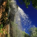Voda u ovom našem selu je toliko čista da se može piti sa slapova: Mesto ima 59 stanovnika i pogled na tri države