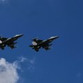Rumunski avioni F-16 presreli i oborili dva drona iznad Crnog mora