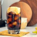 Savršeno za prohladno jutro: Topla kafa sa bananom i cimetom