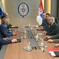 Vučević sa Bocan-Harčenkom: Ministar informisao ambasadora o trenutnoj bezbednosnoj situaciji na Kosovu i Metohiji